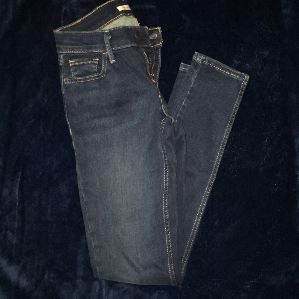 Skinny jeans